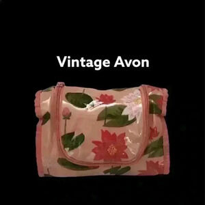 VINTAGE AVON PINK FLOWERED MAKEUP HYGIENE BAG WITH ZIPPER AND HANGER HOOK